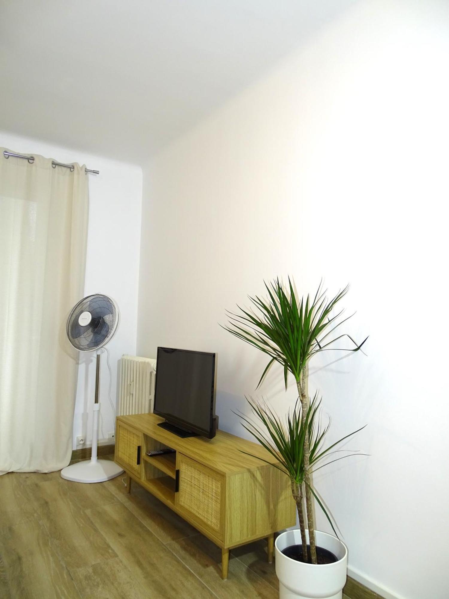 Tilia Jourdan-Studio Cosy Aix Centre-Cours Mirabeau-Parking-Wifi-Smart Tv-Rue Calme Aix-en-Provence Zewnętrze zdjęcie